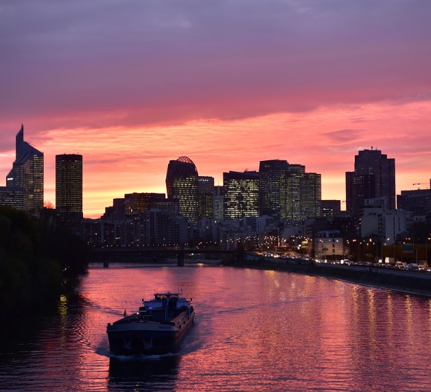 courbevoie 92 recrute